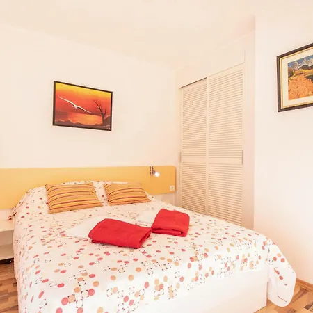 1 Bedroom Beautiful In * Seline